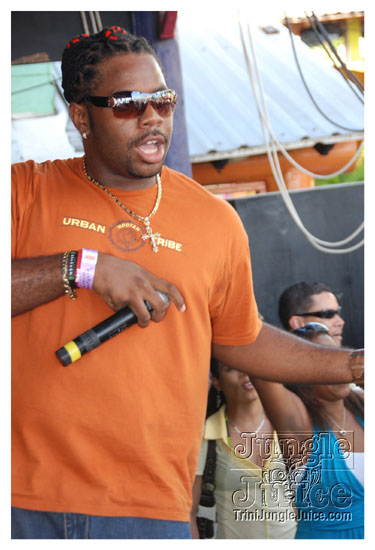 booze_cruise_2009_pt2-185
