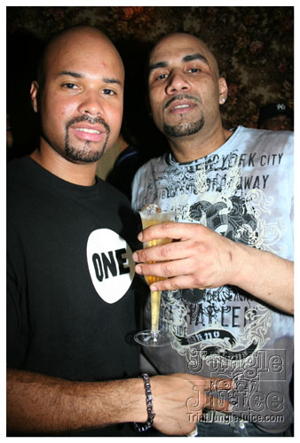 bottles_on_ice_mar15-011