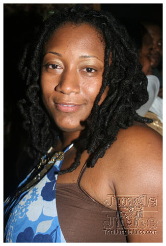 bottles_on_ice_mar15-036