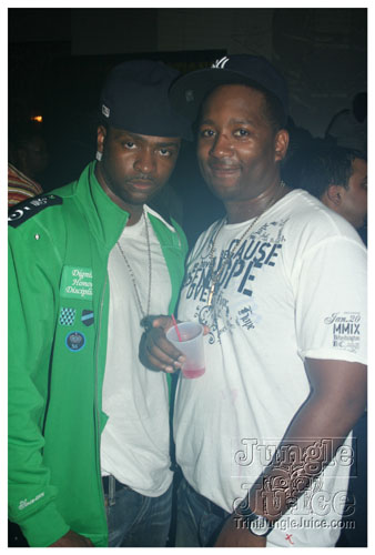 bottles_on_ice_mar15-043