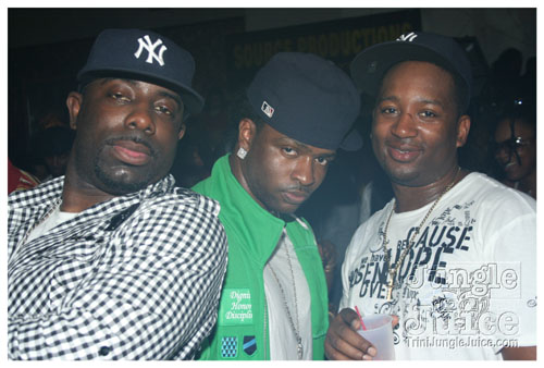 bottles_on_ice_mar15-044