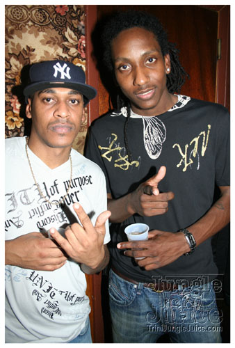 bottles_on_ice_mar15-058