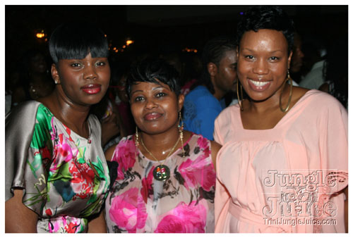 bottles_on_ice_mar15-075