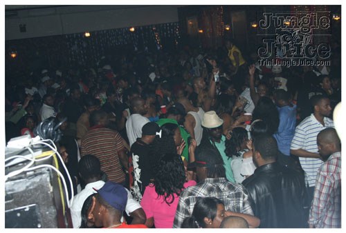 bottles_on_ice_mar15-092