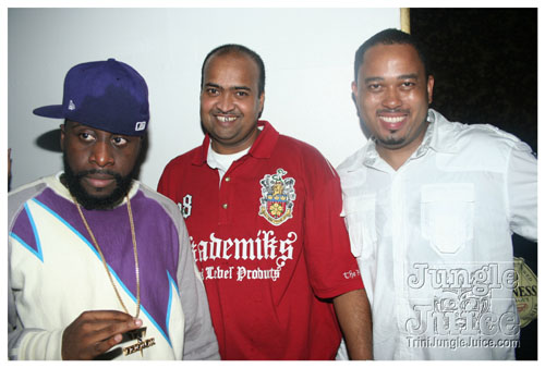 bottles_on_ice_mar15-096