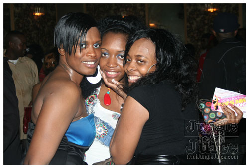 bottles_on_ice_mar15-103