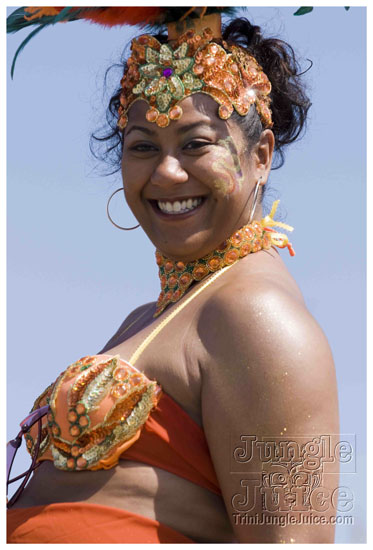 caribana_carnival_parade_2009-003