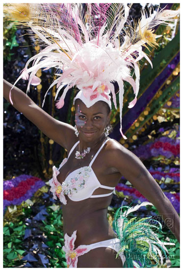 caribana_carnival_parade_2009-008