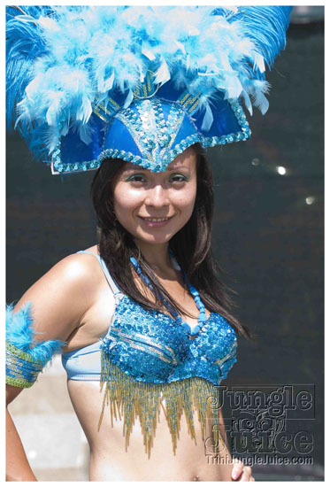 caribana_carnival_parade_2009-012