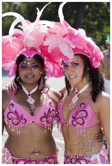 caribana_carnival_parade_2009-022