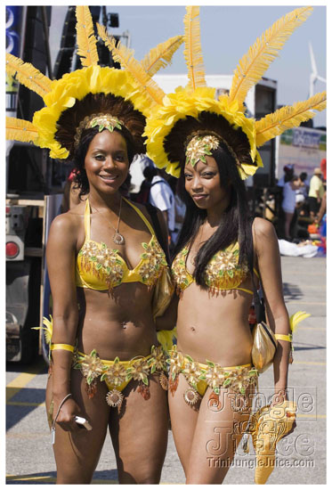 caribana_carnival_parade_2009-024