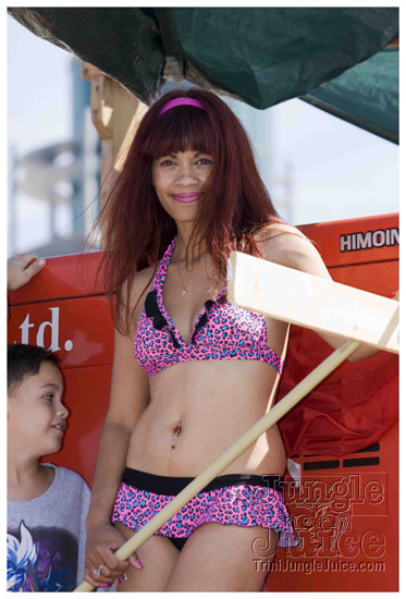 caribana_carnival_parade_2009-033