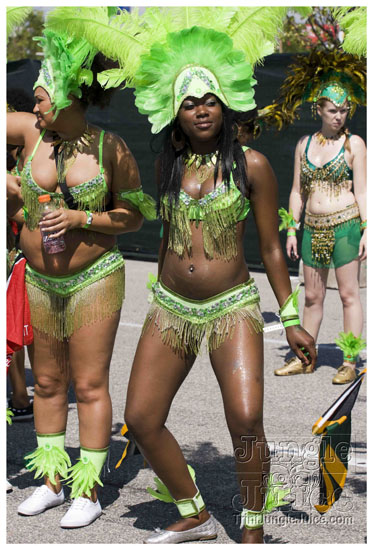 caribana_carnival_parade_2009-035
