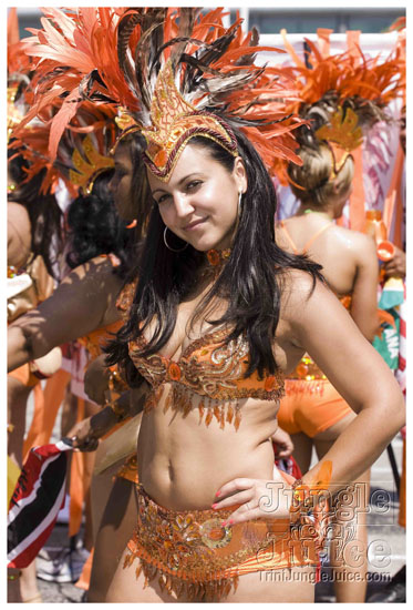 caribana_carnival_parade_2009-042