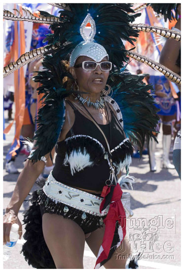 caribana_carnival_parade_2009-044