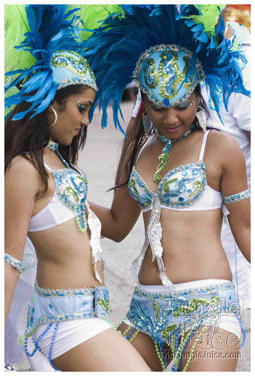 caribana_carnival_parade_2009-054