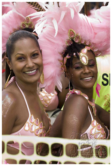 caribana_carnival_parade_2009-057
