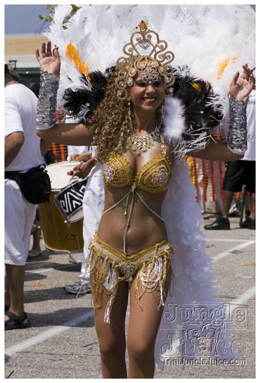 caribana_carnival_parade_2009-070