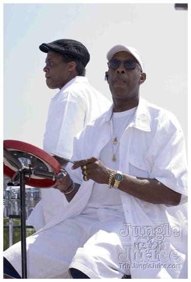 caribana_carnival_parade_2009-091