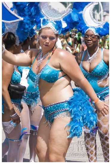caribana_carnival_parade_2009-093