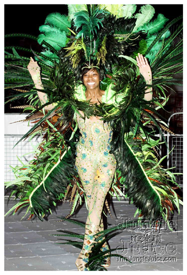 caribana_king_queen_show_2009-041