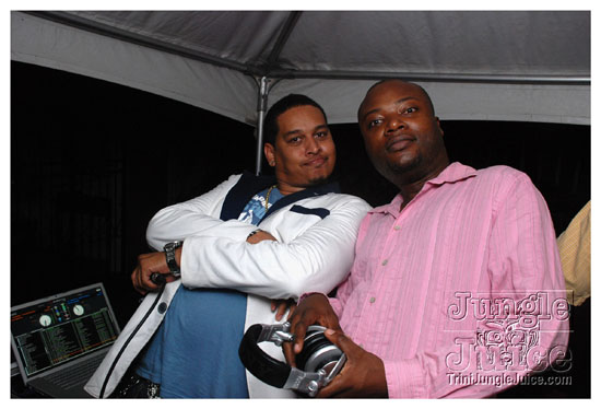 carnival_bailout_apr15-008