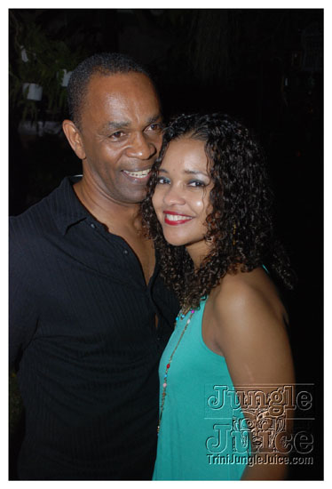 carnival_bailout_apr15-051