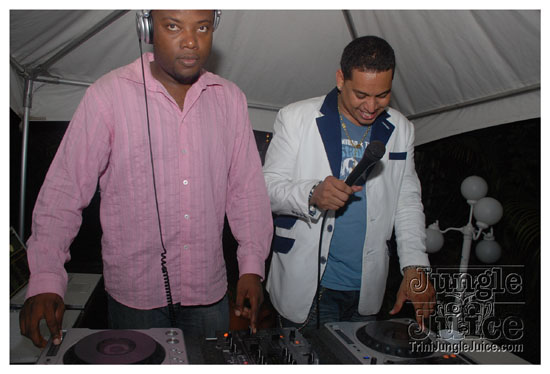 carnival_bailout_apr15-055