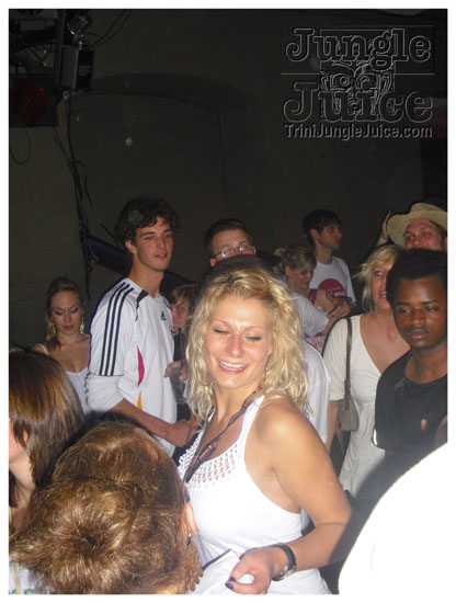 carnival_glow_berlin_2k9-012