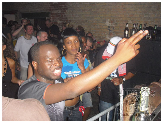 carnival_jump_up_berlin_2k9-013