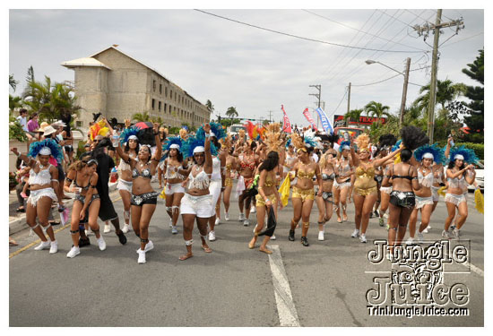 cayman_carnival_may09_pt1-034