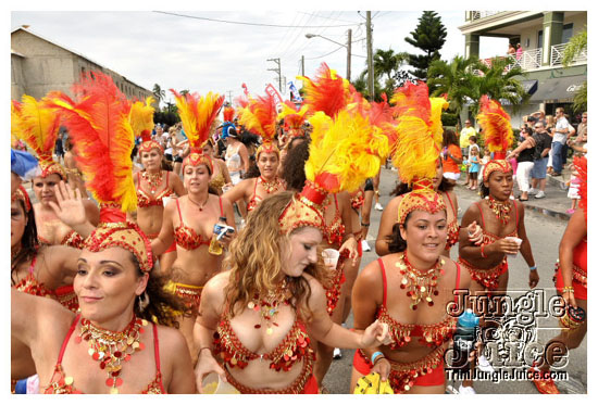 cayman_carnival_may09_pt1-042