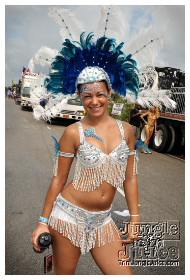 cayman_carnival_may09_pt1-098