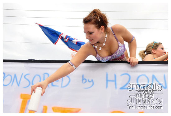 cayman_carnival_may09_pt1-118