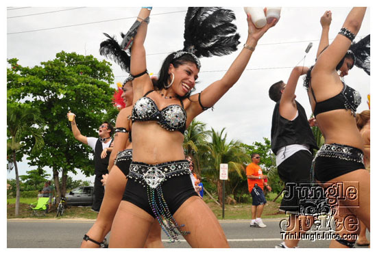 cayman_carnival_may09_pt1-135