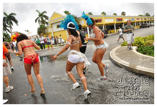 cayman_carnival_may09_pt1-142