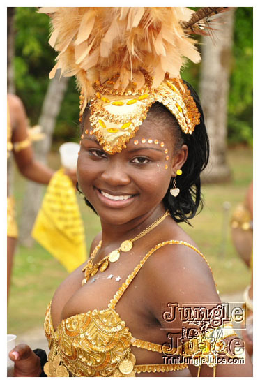 cayman_carnival_may09_pt1-163