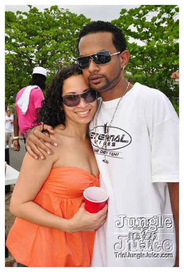 cayman_carnival_may09_pt1-184