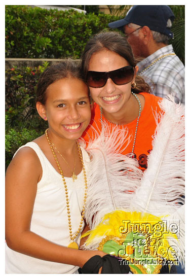 cayman_carnival_may09_pt1-190