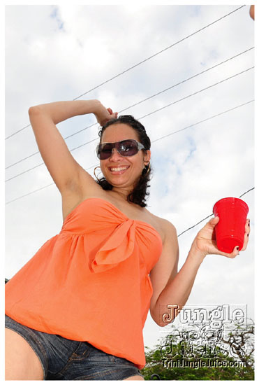 cayman_carnival_may09_pt2-007