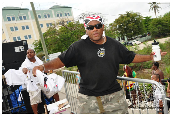 cayman_carnival_may09_pt2-073