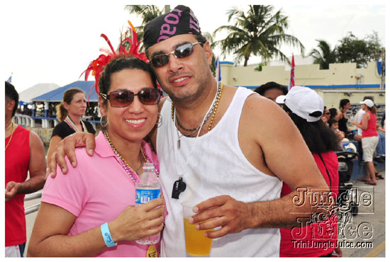 cayman_carnival_may09_pt2-091