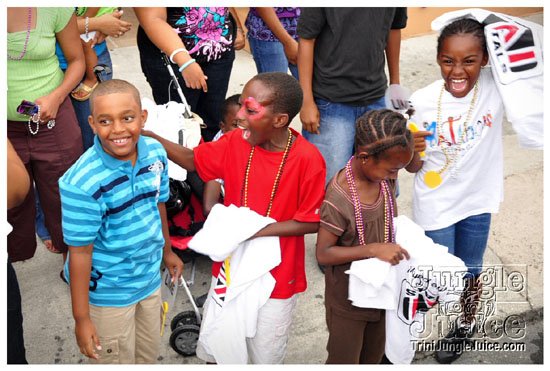 cayman_carnival_may09_pt2-101