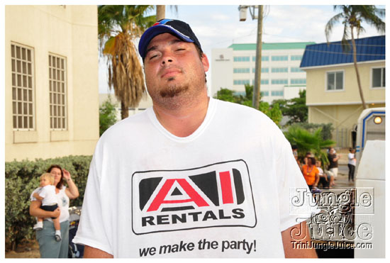 cayman_carnival_may09_pt2-109