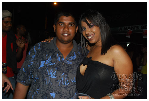 chutney_at_uwi_2009-005