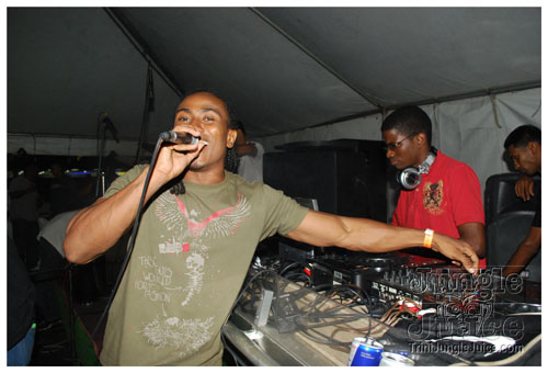 chutney_at_uwi_2009-047