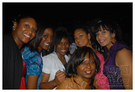 cnz_band_launch_2009-015