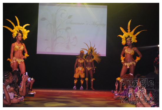 cnz_band_launch_2009-039