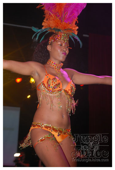 cnz_band_launch_2009-066