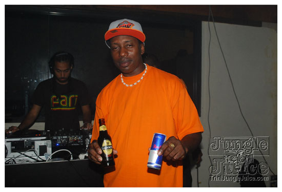 03_seductive_saturdays_apr11-021